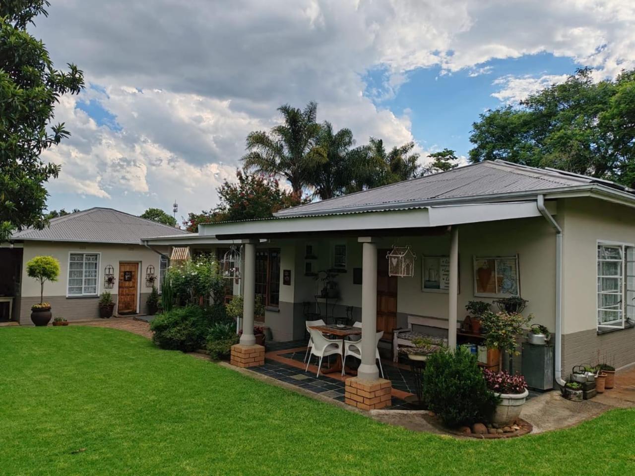 La Guesthouse Piet Retief Exteriér fotografie