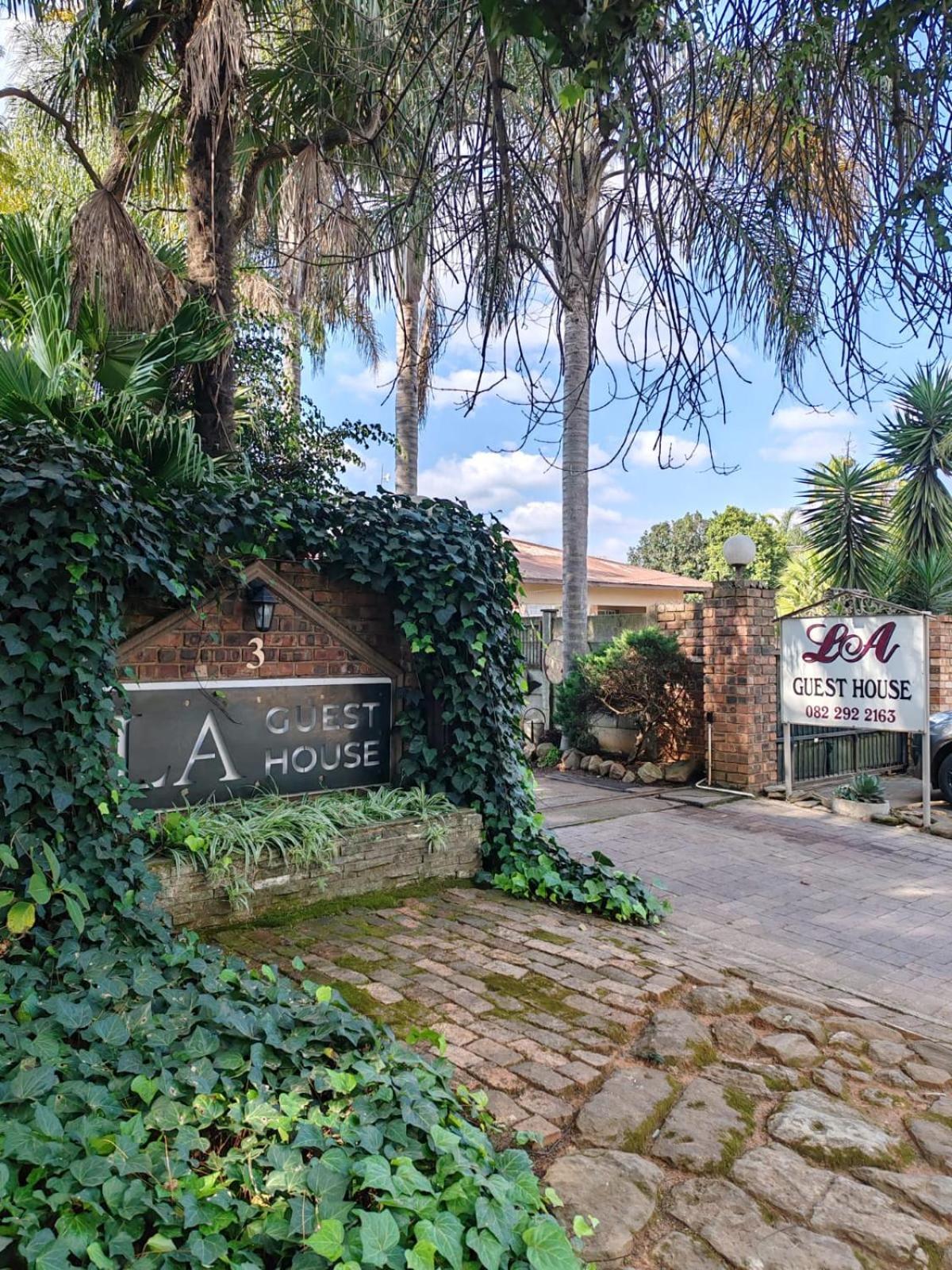 La Guesthouse Piet Retief Exteriér fotografie